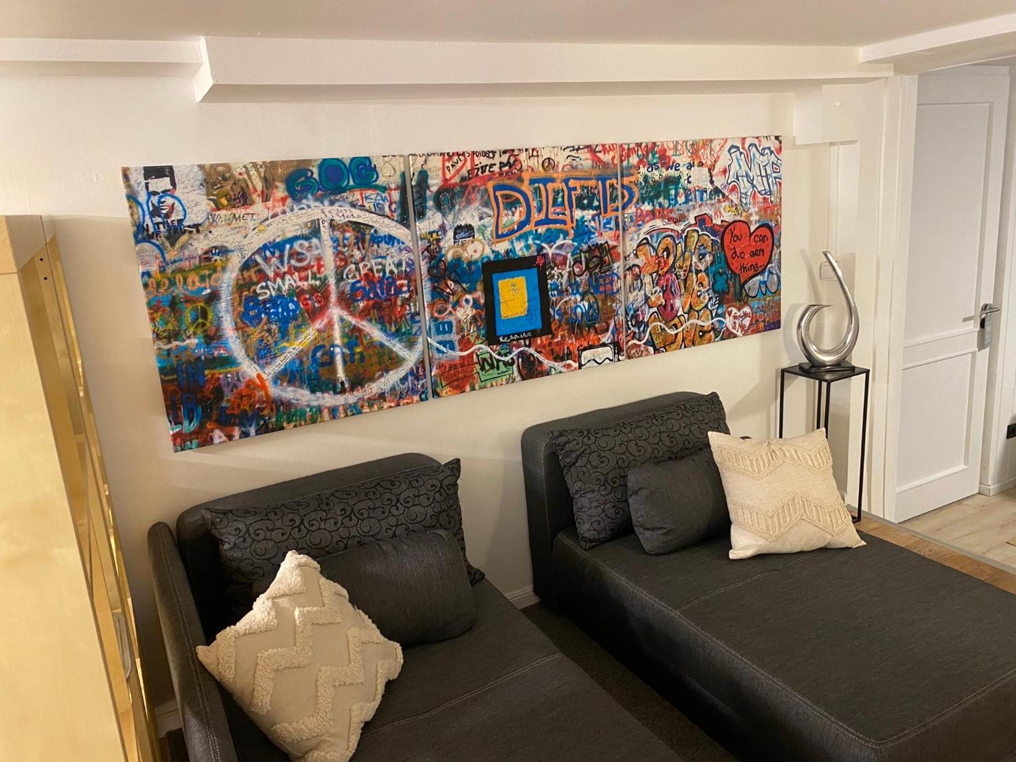 Xanten Basement Suite Екстер'єр фото